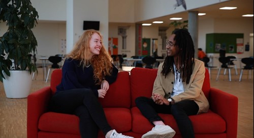 Dagmar og Jonas på naturvidenskabelig studieretning