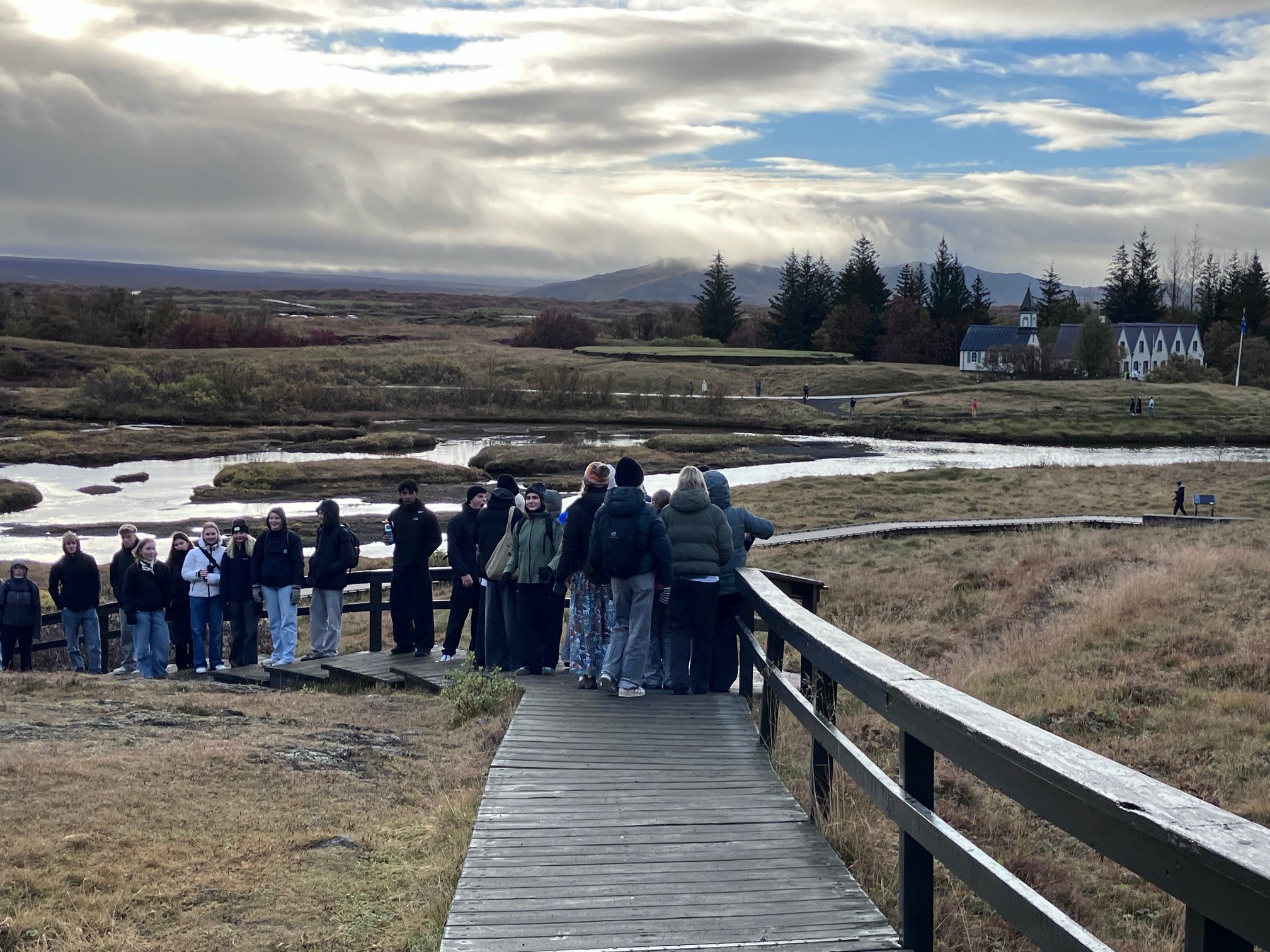 2u foran det gamle Alting-sted.jpg