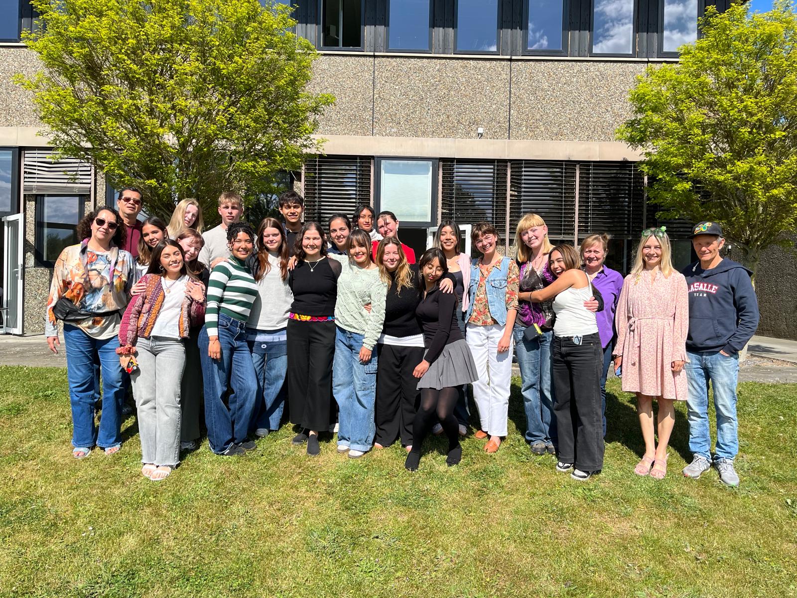 Gruppebillede graduacio╠ün.JPG